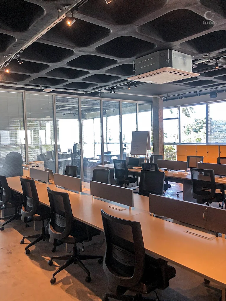 Estações de trabalho do escritório da WCI Capital